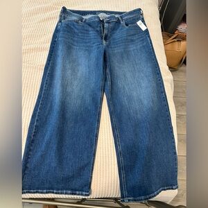 Old Navy Dark Blue cropped wide leg Jeans